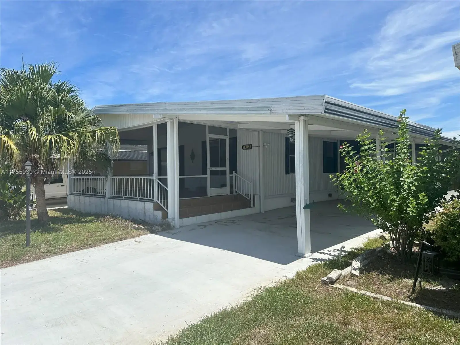 2 bedroom 2 bath Residential for sale at 2440 SW 51st St, Dania Beach FL 33312