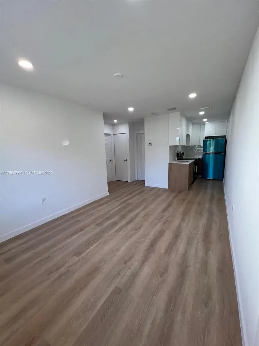 2 bedroom 1 bath Residential Lease for rent at 4227 NW 5th St # 8, Miami FL 33126