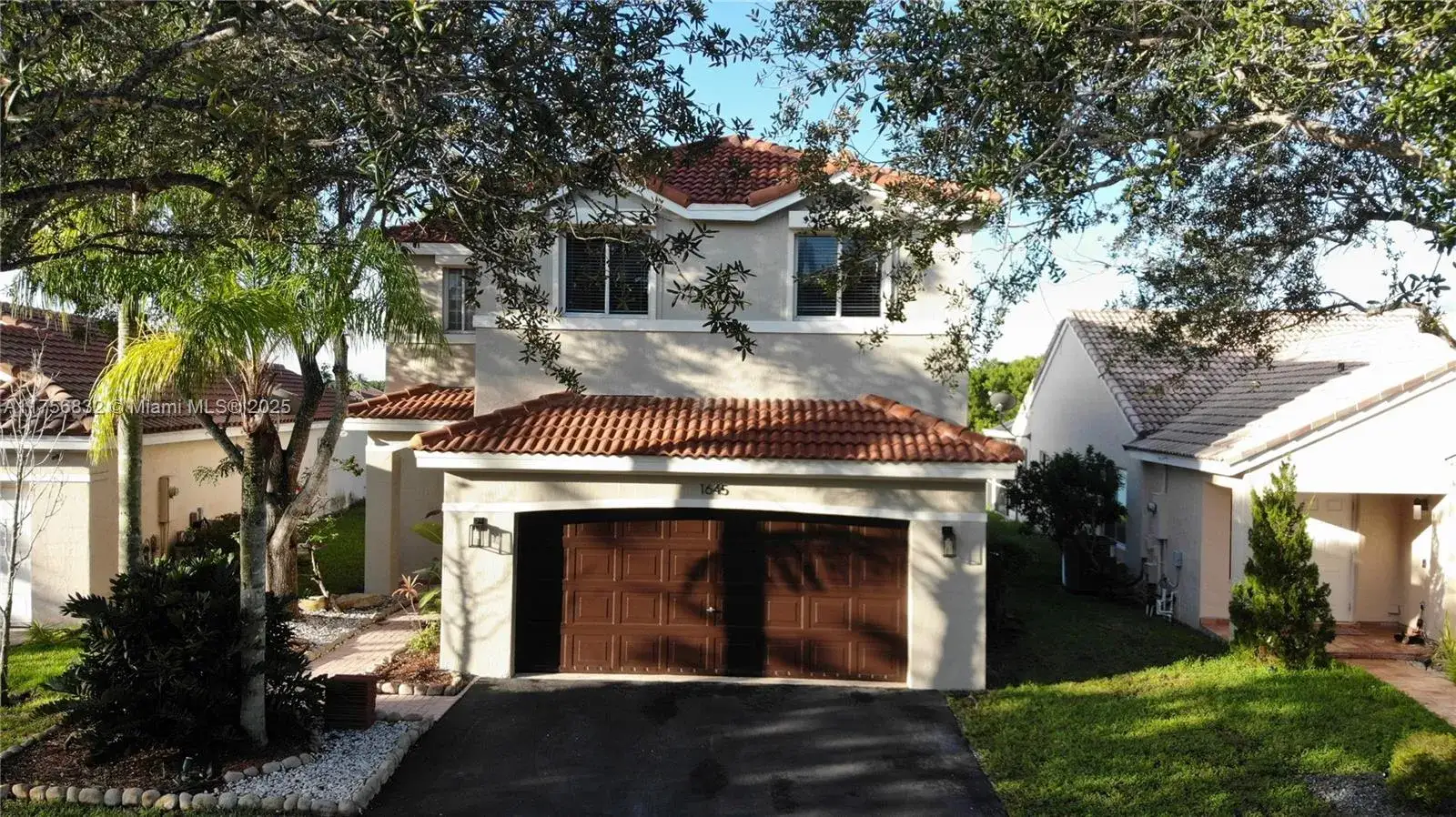 4 bedroom 2 bath Residential Lease for rent at 1645 Salerno Cir, Weston FL 33327