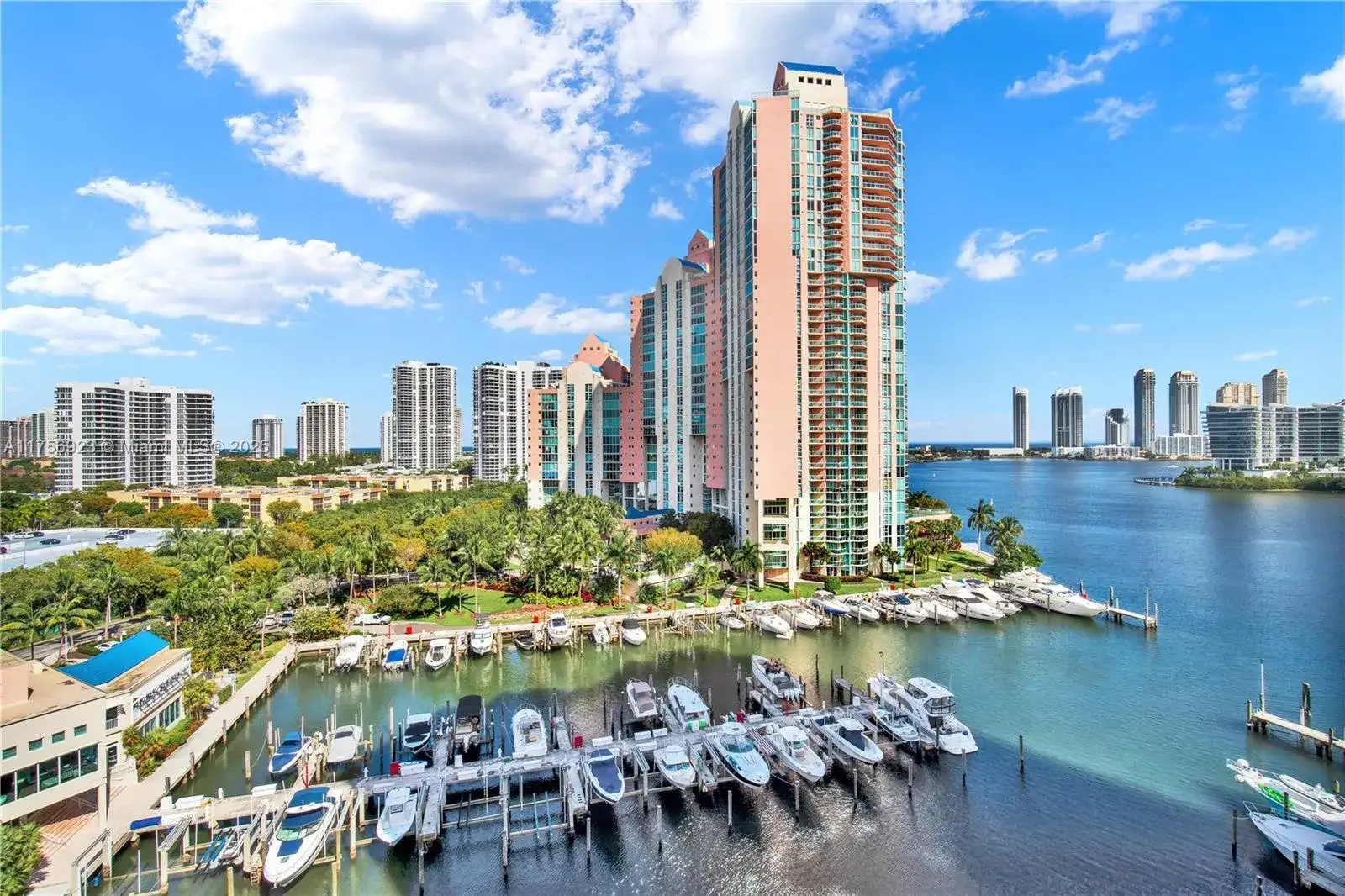 3 bedroom 3 bath Residential for sale at 3340 NE 190th St # 1108, Aventura FL 33180
