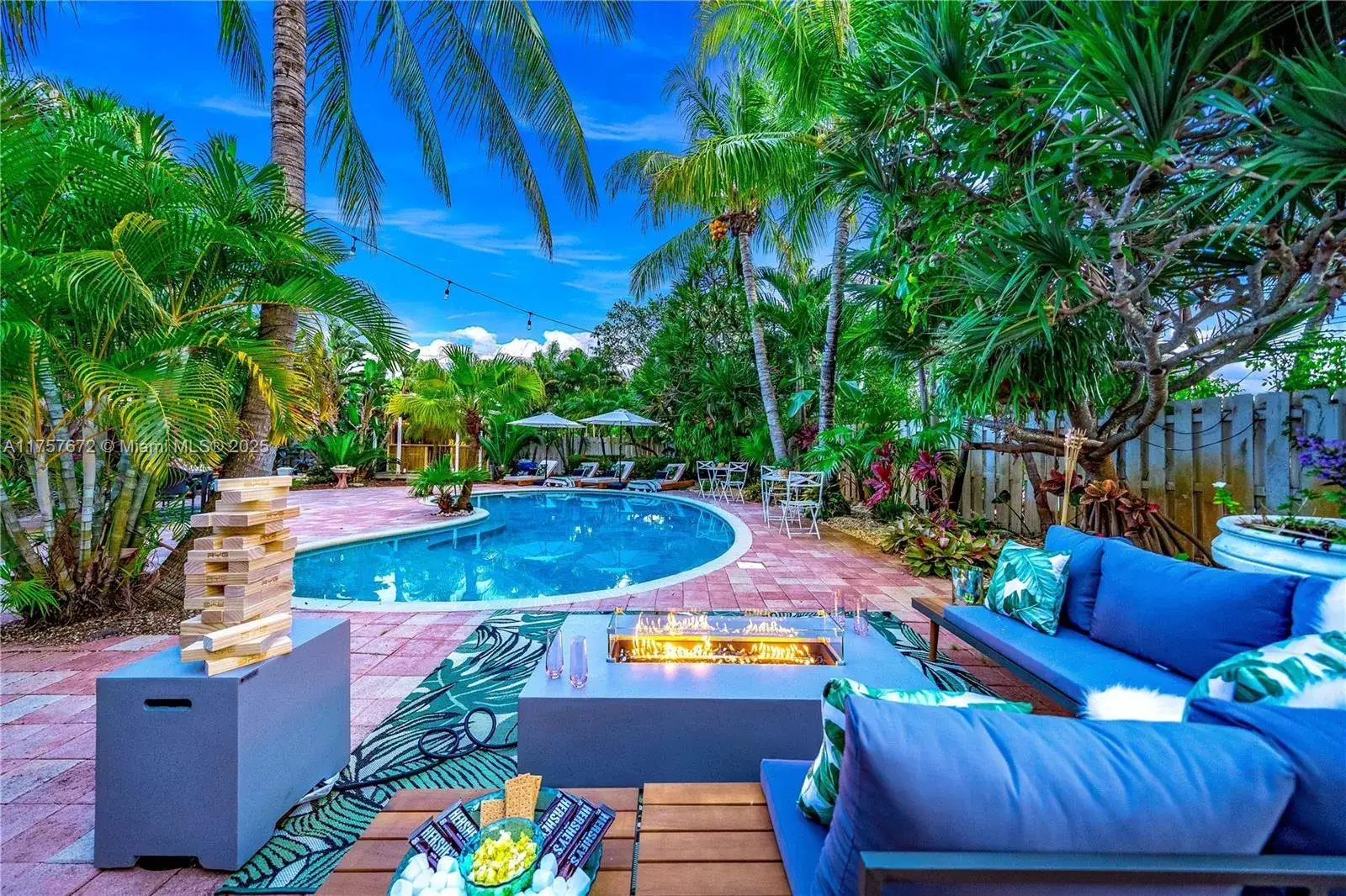 5 bedroom 3 bath Residential for sale at 1652 NE 39th St, Oakland Park FL 33334