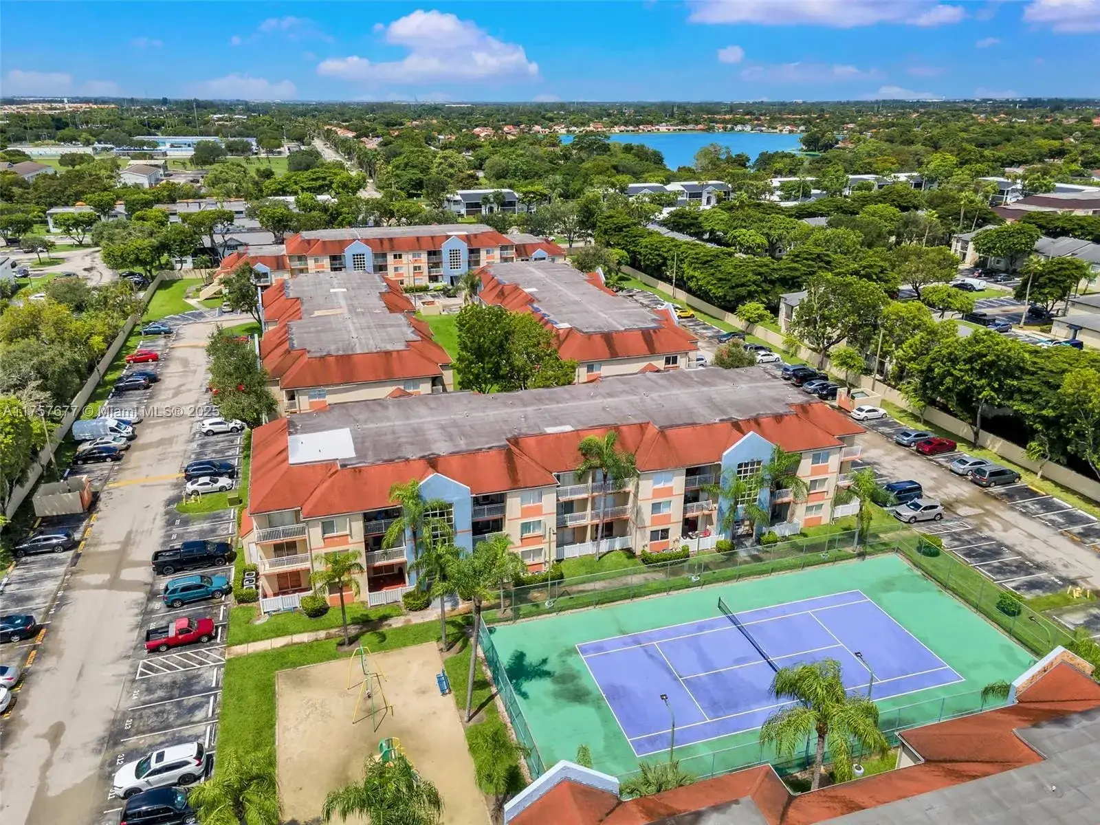 2 bedroom 2 bath Residential for sale at 18860 NW 57th Ave # 204, Hialeah FL 33015
