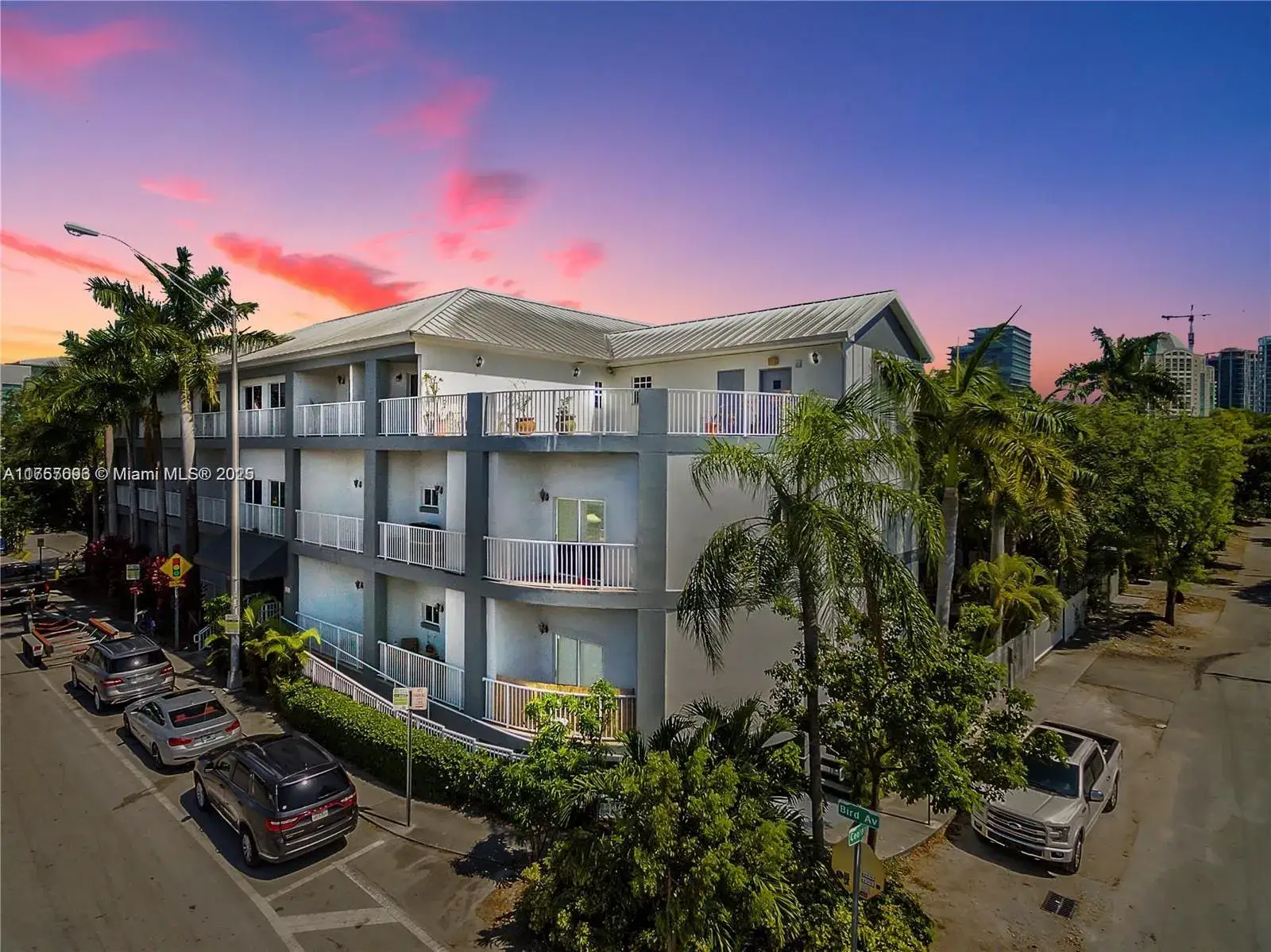 1 bedroom 1 bath Residential for sale at 2734 Bird Ave # 310, Miami FL 33133