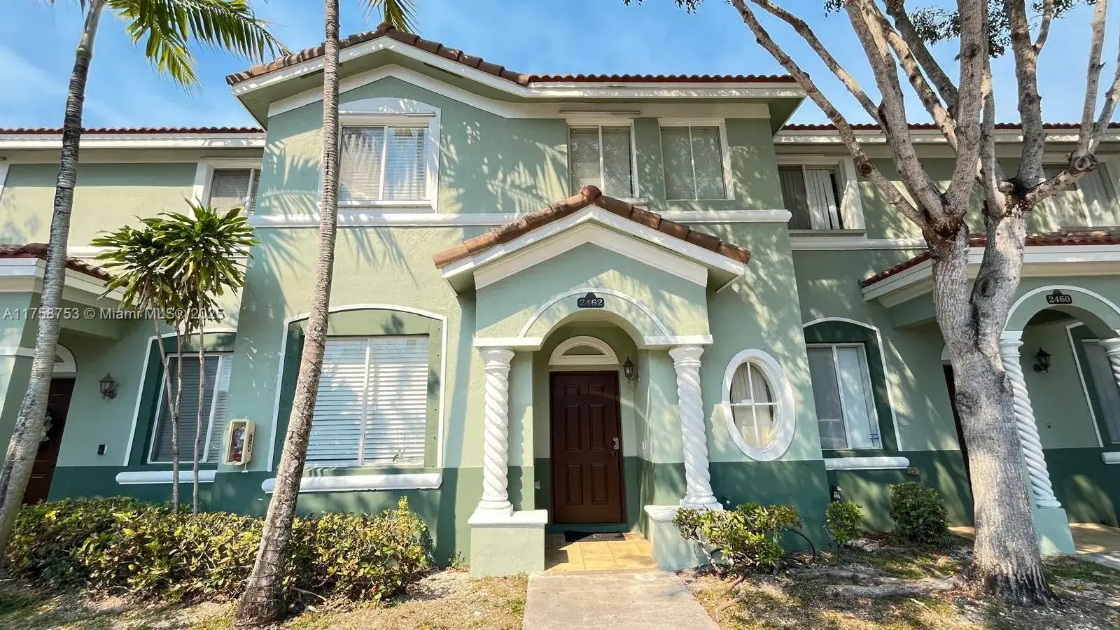 3 bedroom 3 bath Residential for sale at 2462 SE 15th Pl # 339, Homestead FL 33035