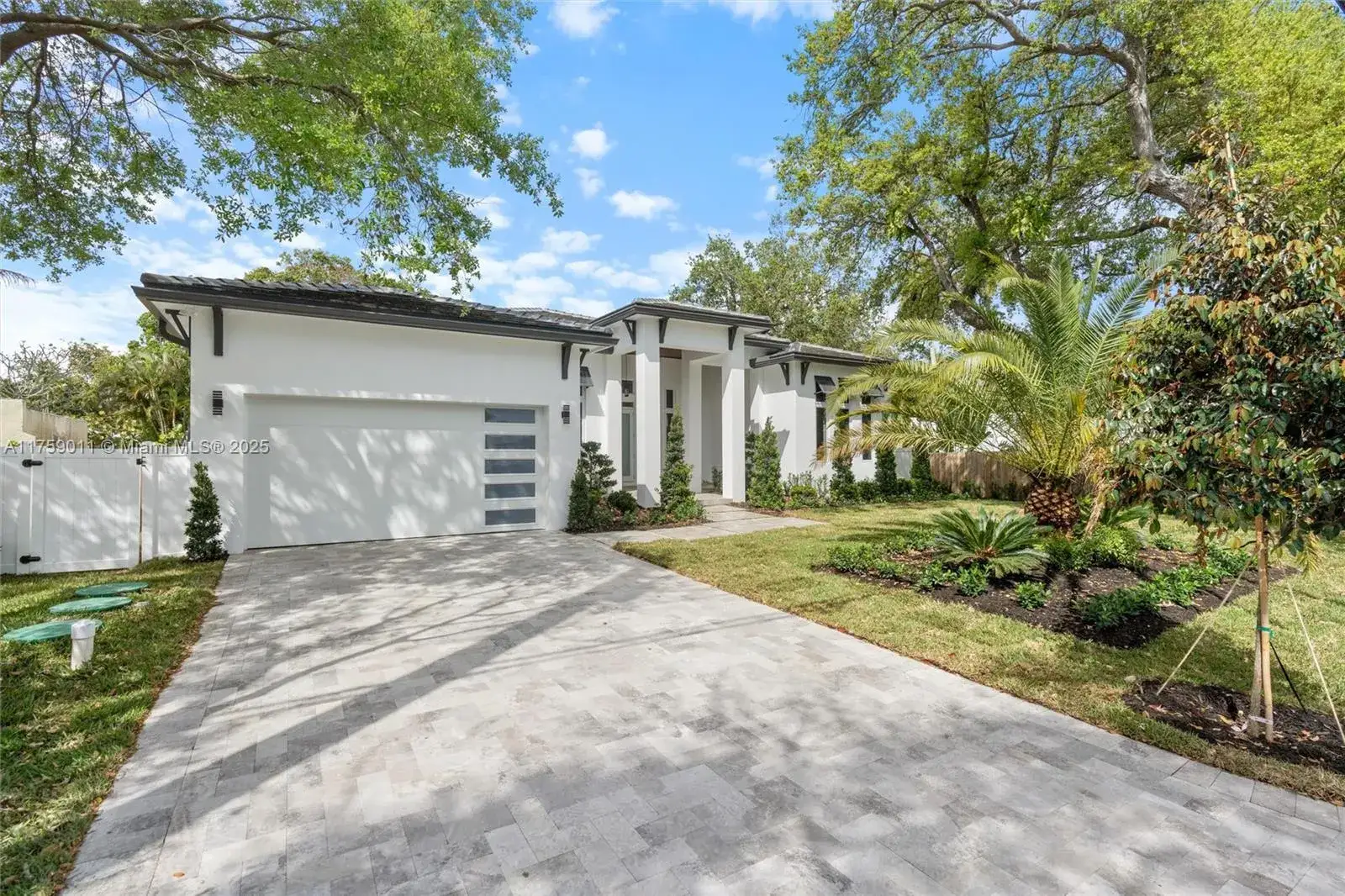 4 bedroom 4 bath Residential for sale at 11412 NE 8th Ave, Biscayne Park FL 33161