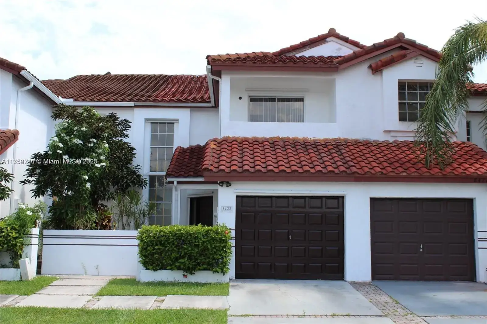 3 bedroom 2 bath Residential Lease for rent at 8422 SW 209th St, Cutler Bay FL 33189