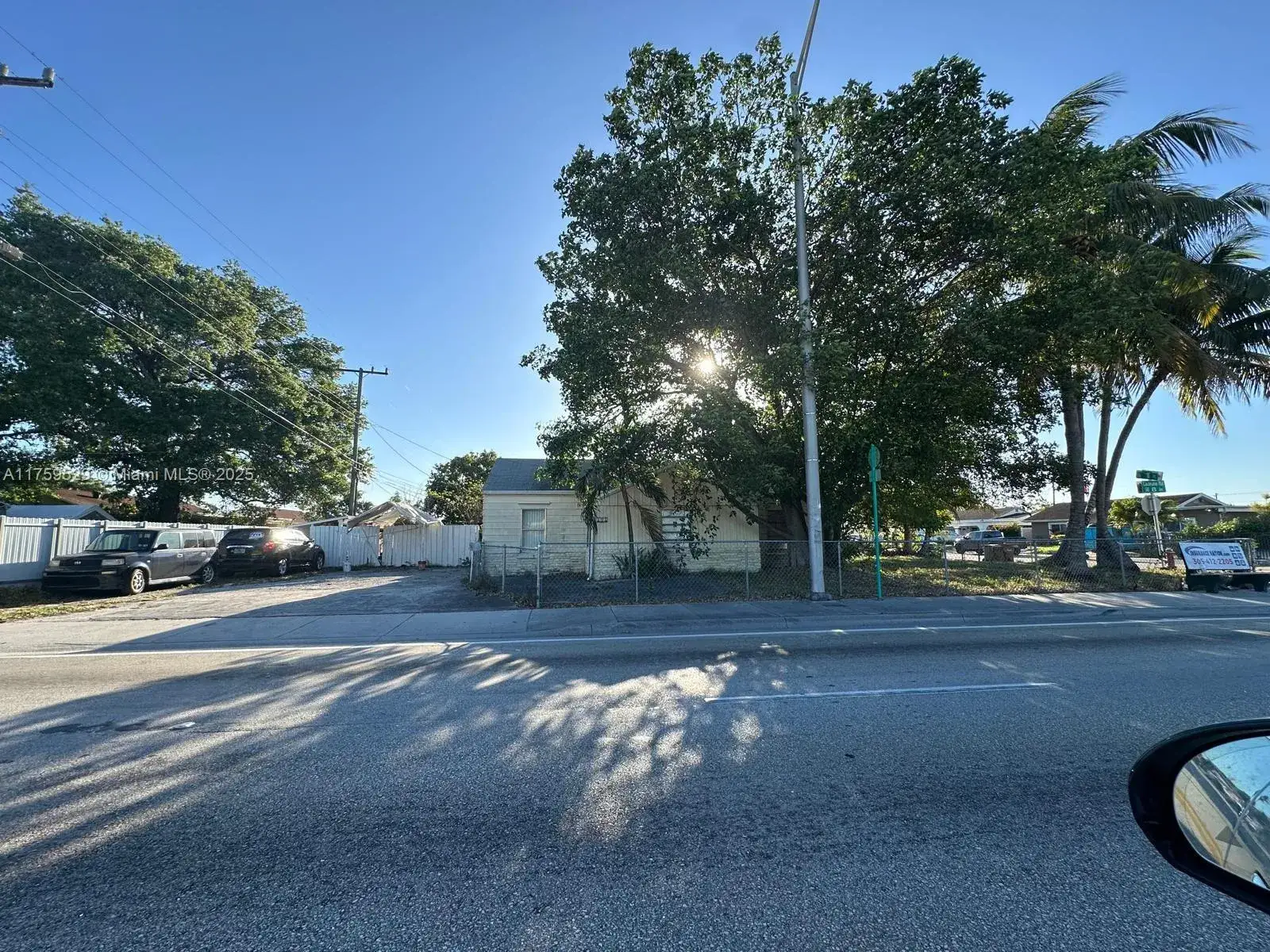 3 bedroom 1 bath Residential for sale at 141 SE 8th Ave, Hialeah FL 33010
