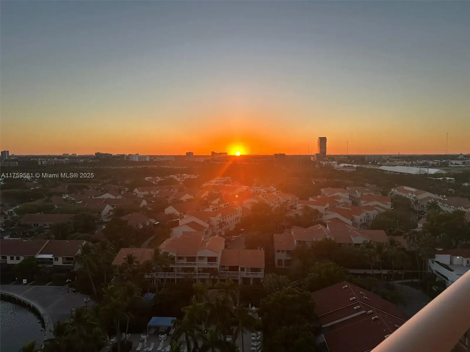 2 bedroom 2 bath Residential for sale at 3610 Yacht Club Dr, Aventura FL 33180