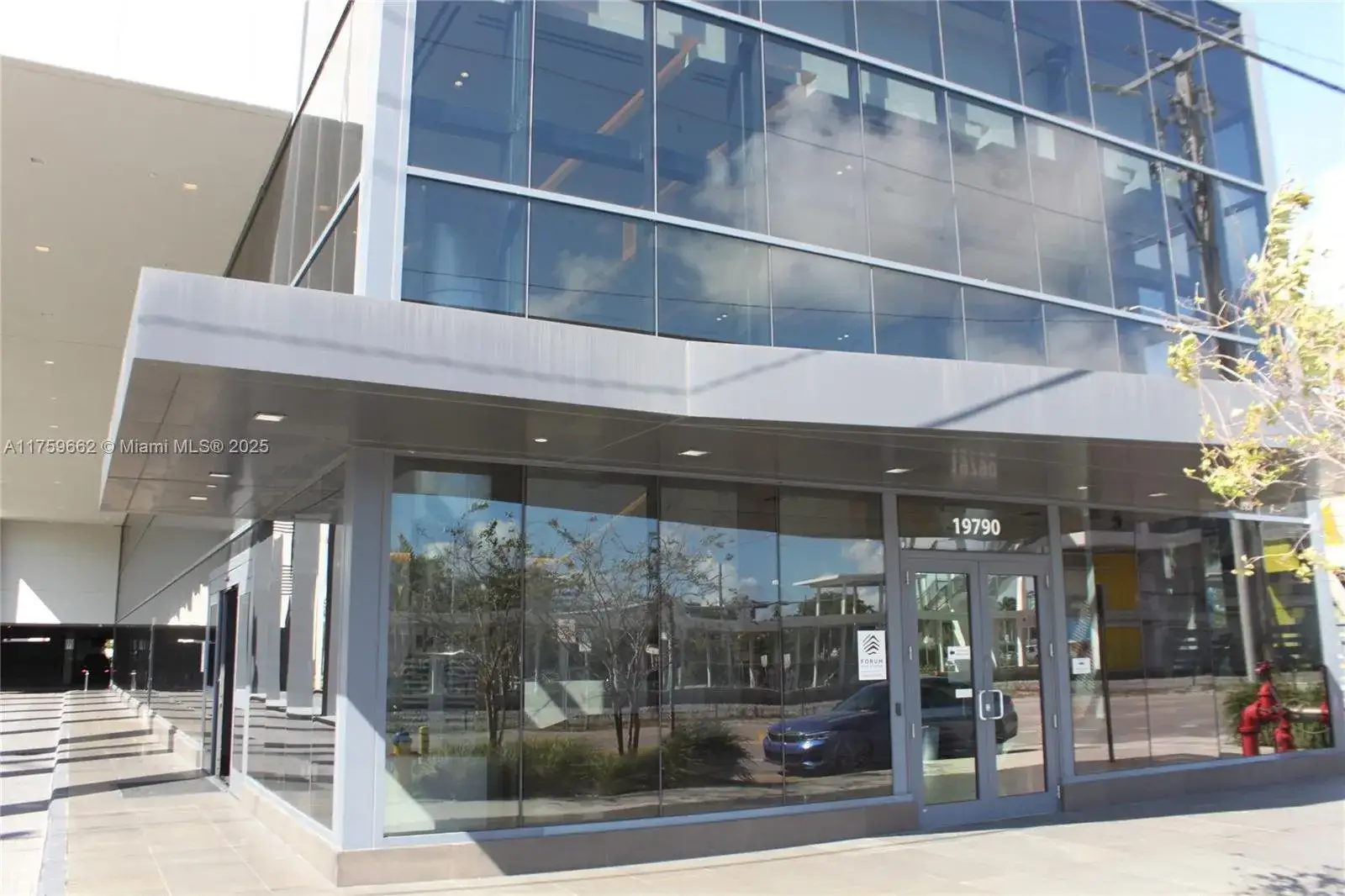 Commercial Sale for sale at 19790 W Dixie Hwy # 403, Aventura FL 33180