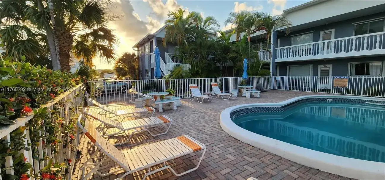 1 bedroom 1 bath Residential for sale at 1125 NW 30th Ct # 10, Wilton Manors FL 33311