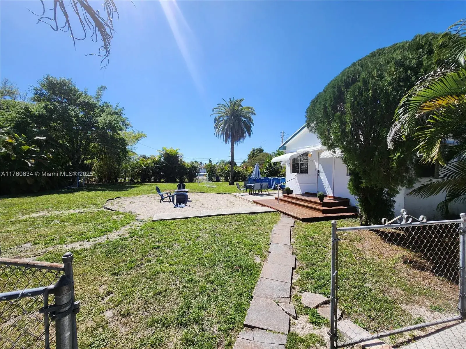 3 bedroom 1 bath Residential for sale at 128 SW 5th St, Hallandale Beach FL 33009