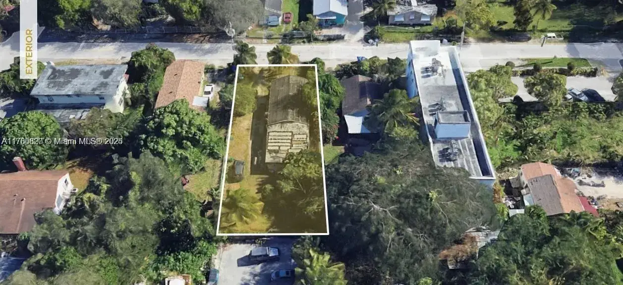 Commercial Sale for sale at 7544 NE 1st Ave, Miami FL 33138