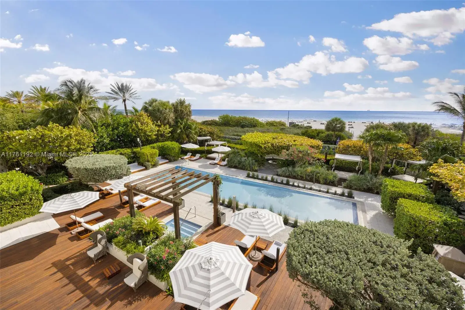 4 bedroom 4 bath Residential for sale at 125 Ocean Dr # 0303, Miami Beach FL 33139