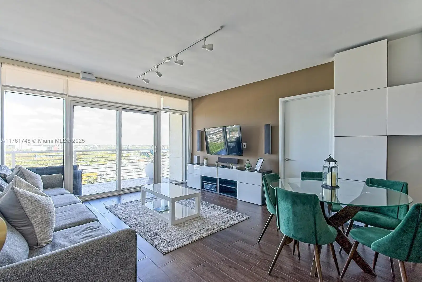 2 bedroom 2 bath Residential for sale at 3250 NE 1st Ave # 1006, Miami FL 33137