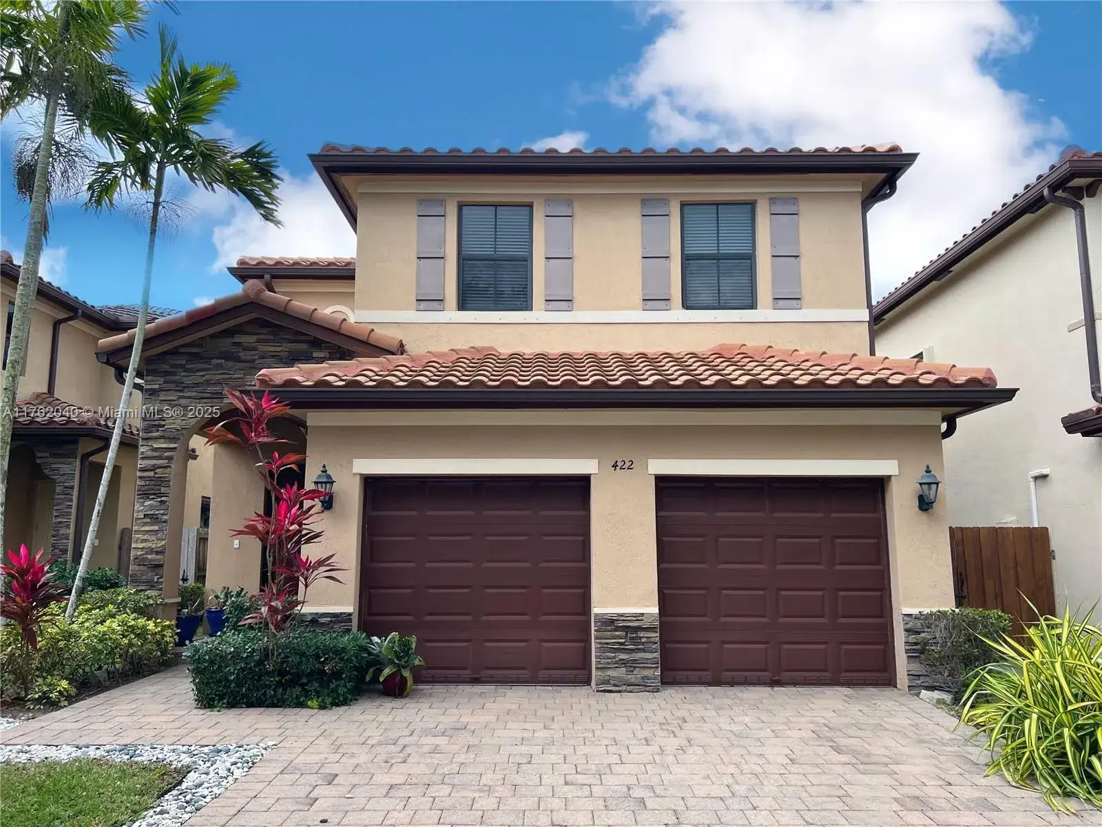 5 bedroom 3 bath Residential Lease for rent at 422 SE 34th Ter # 422, Homestead FL 33033