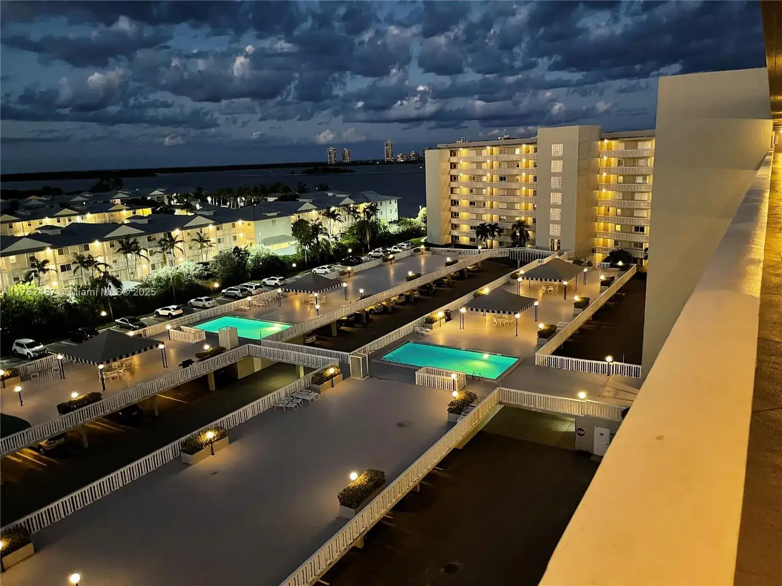 2 bedroom 2 bath Residential for sale at 801 Lake Shore Drive # 414, Lake Park FL 33403