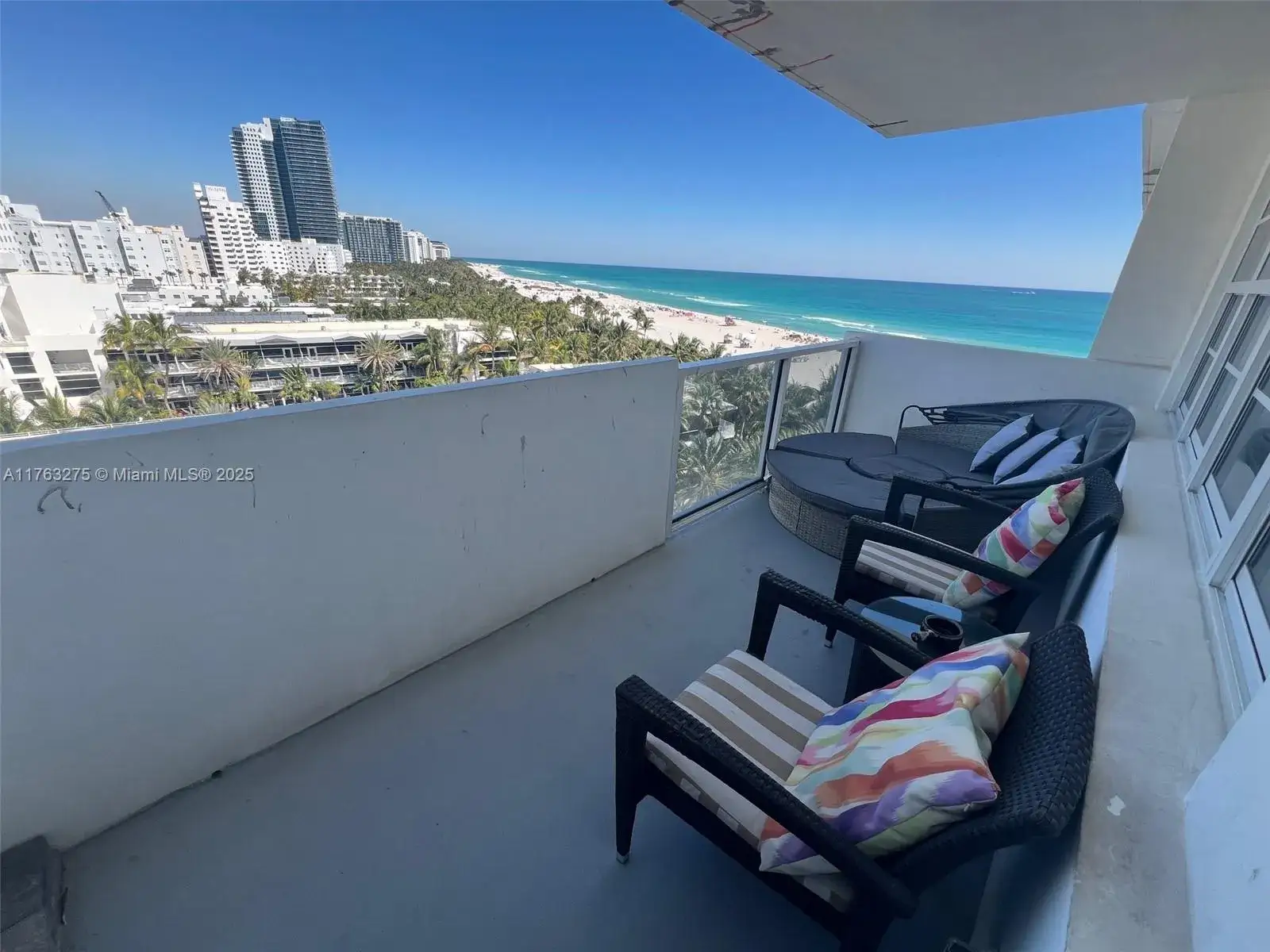 1 bedroom 1 bath Residential Lease for rent at 100 Lincoln Rd # 945, Miami Beach FL 33139