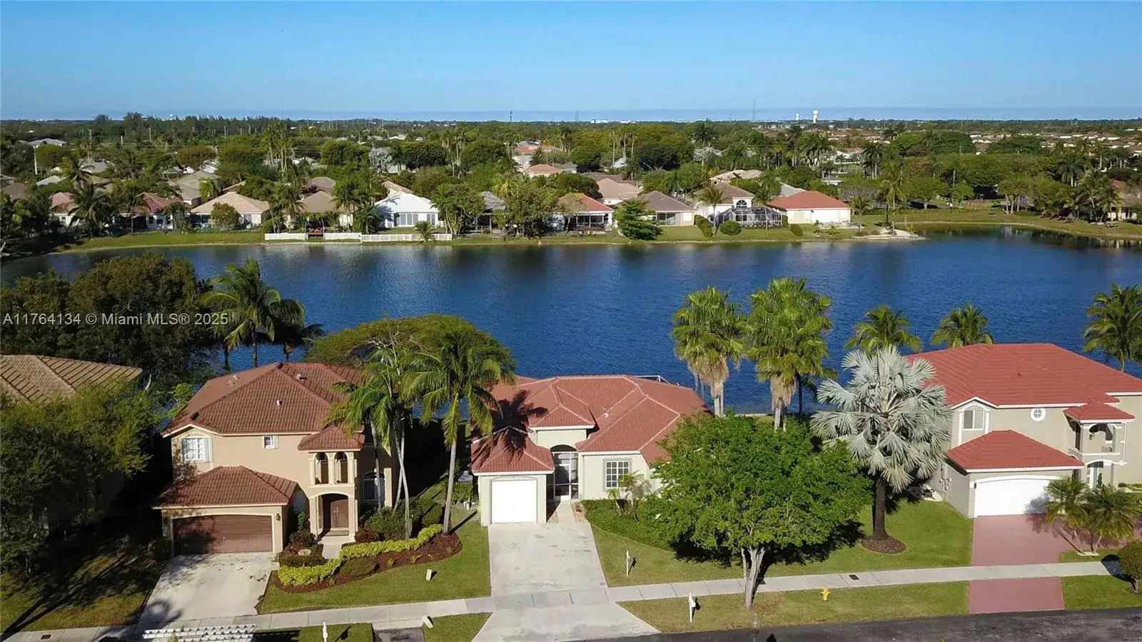 4 bedroom 2 bath Residential for sale at 610 SE 30th Dr, Homestead FL 33033