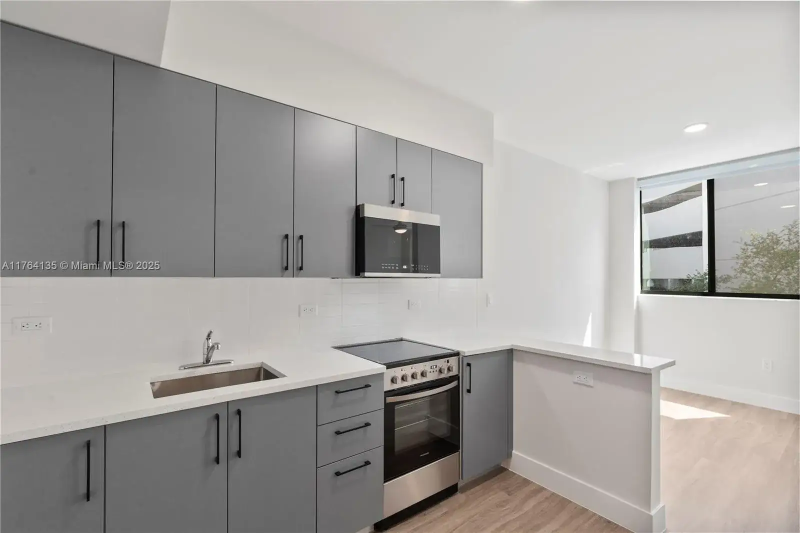 1 bath Residential Lease for rent at 1559 NW 15th Street Rd # 322, Miami FL 33125