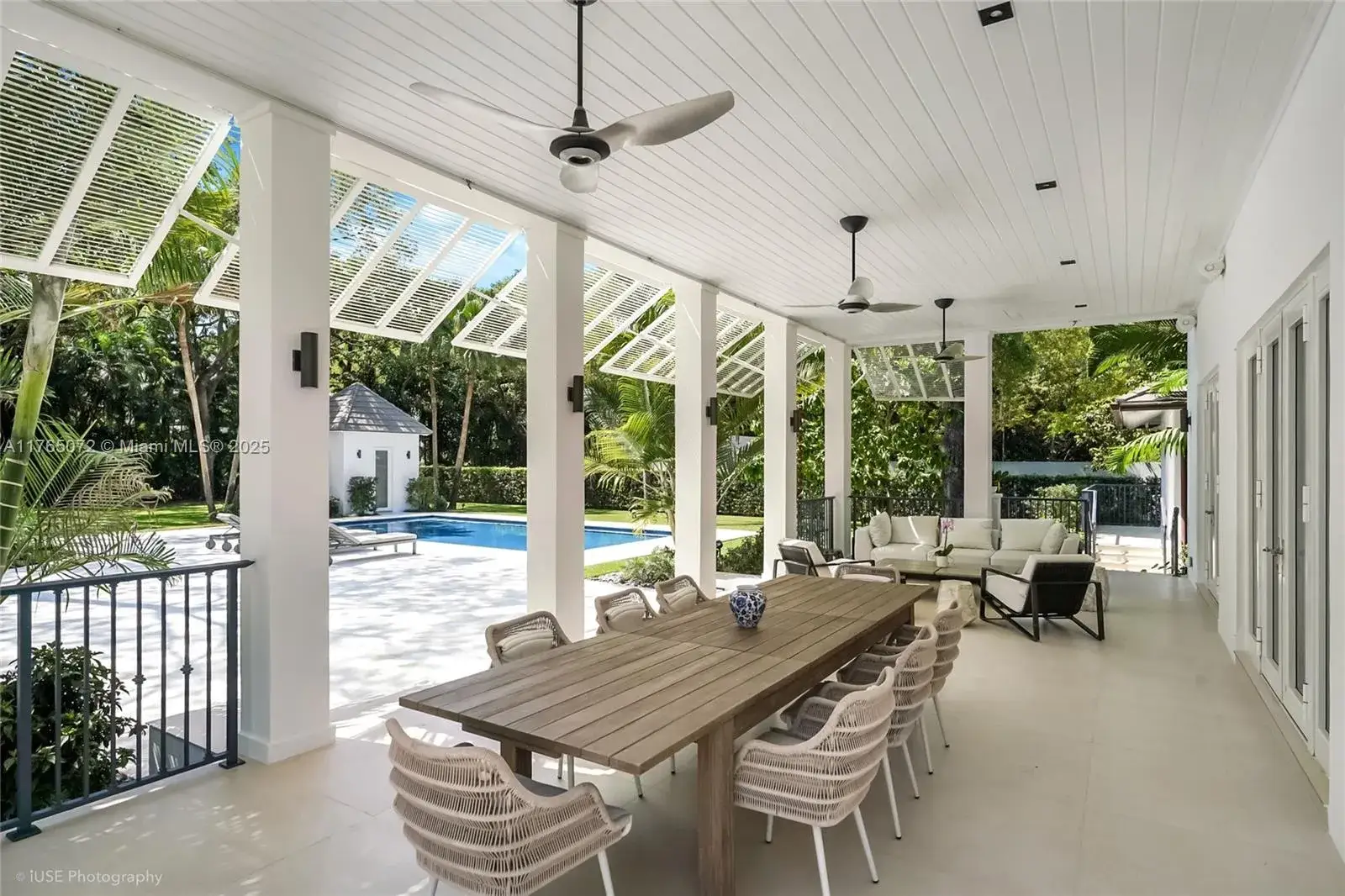 8 bedroom 8 bath Residential for sale at 4550 Sunset Dr, Coral Gables FL 33143
