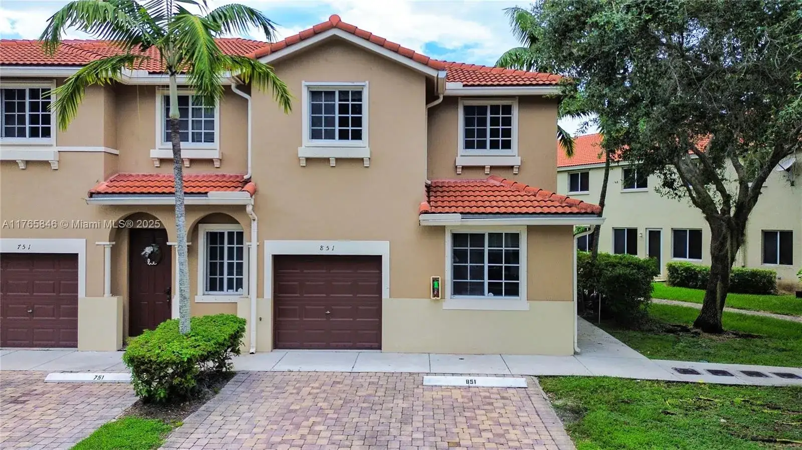 4 bedroom 3 bath Residential for sale at 21007 NW 14th Pl # 851, Miami Gardens FL 33169