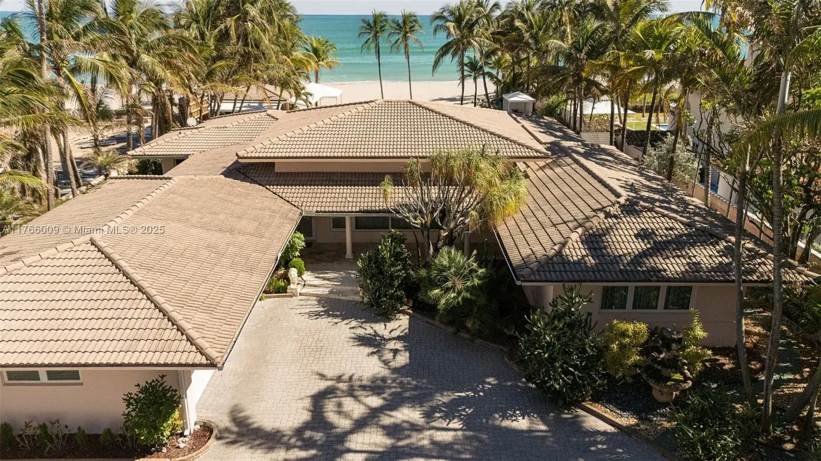 3 bedroom 4 bath Residential for sale at 205 Ocean Blvd, Golden Beach FL 33160
