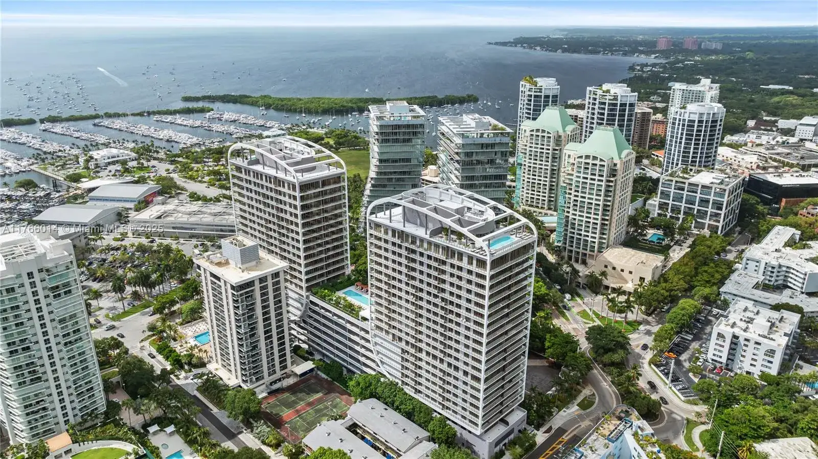 2 bedroom 2 bath Residential for sale at 2678 Tigertail Avenue # 1803, Miami FL 33133