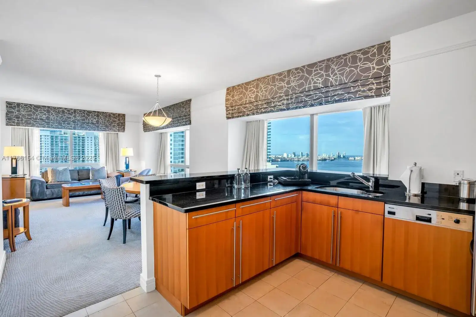 2 bedroom 2 bath Residential Lease for rent at 1435 Brickell Ave # 3607, Miami FL 33131