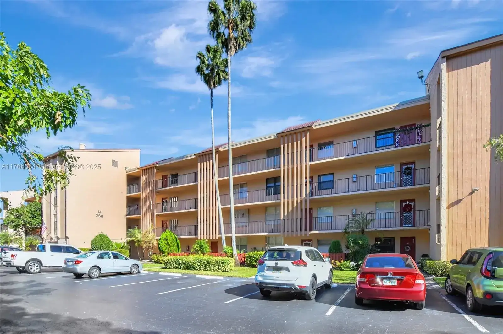2 bedroom 2 bath Residential for sale at 260 NW 76th Ave # 301, Margate FL 33063