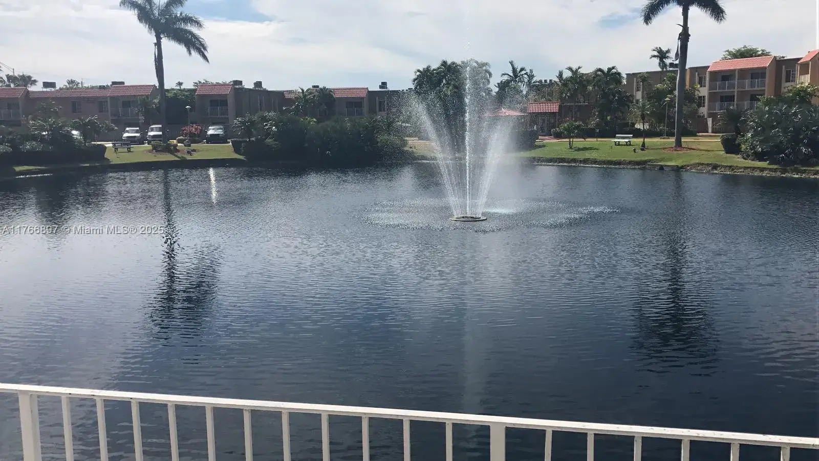 1 bedroom 1 bath Residential for sale at 5122 NW 79th Ave # 205, Doral FL 33166