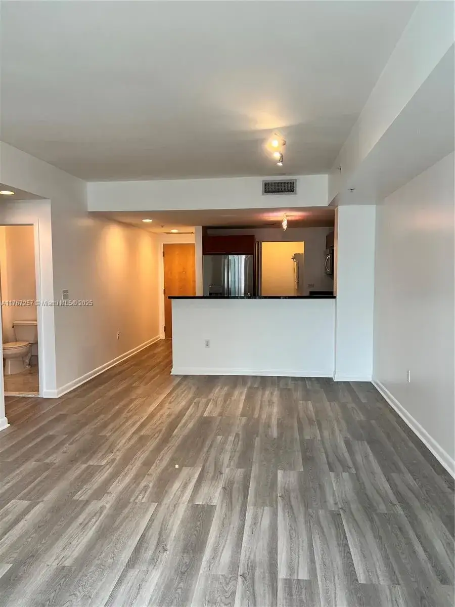 2 bedroom 2 bath Residential for sale at 244 Biscayne Blvd # 2609, Miami FL 33132