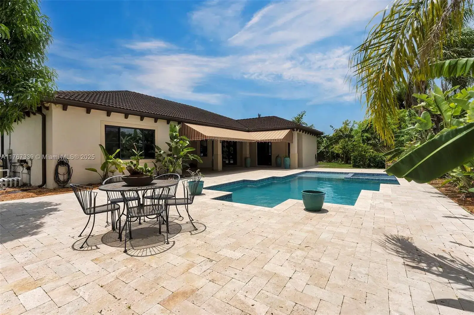 5 bedroom 4 bath Residential for sale at 32006 SW 206th Ave, Homestead FL 33030