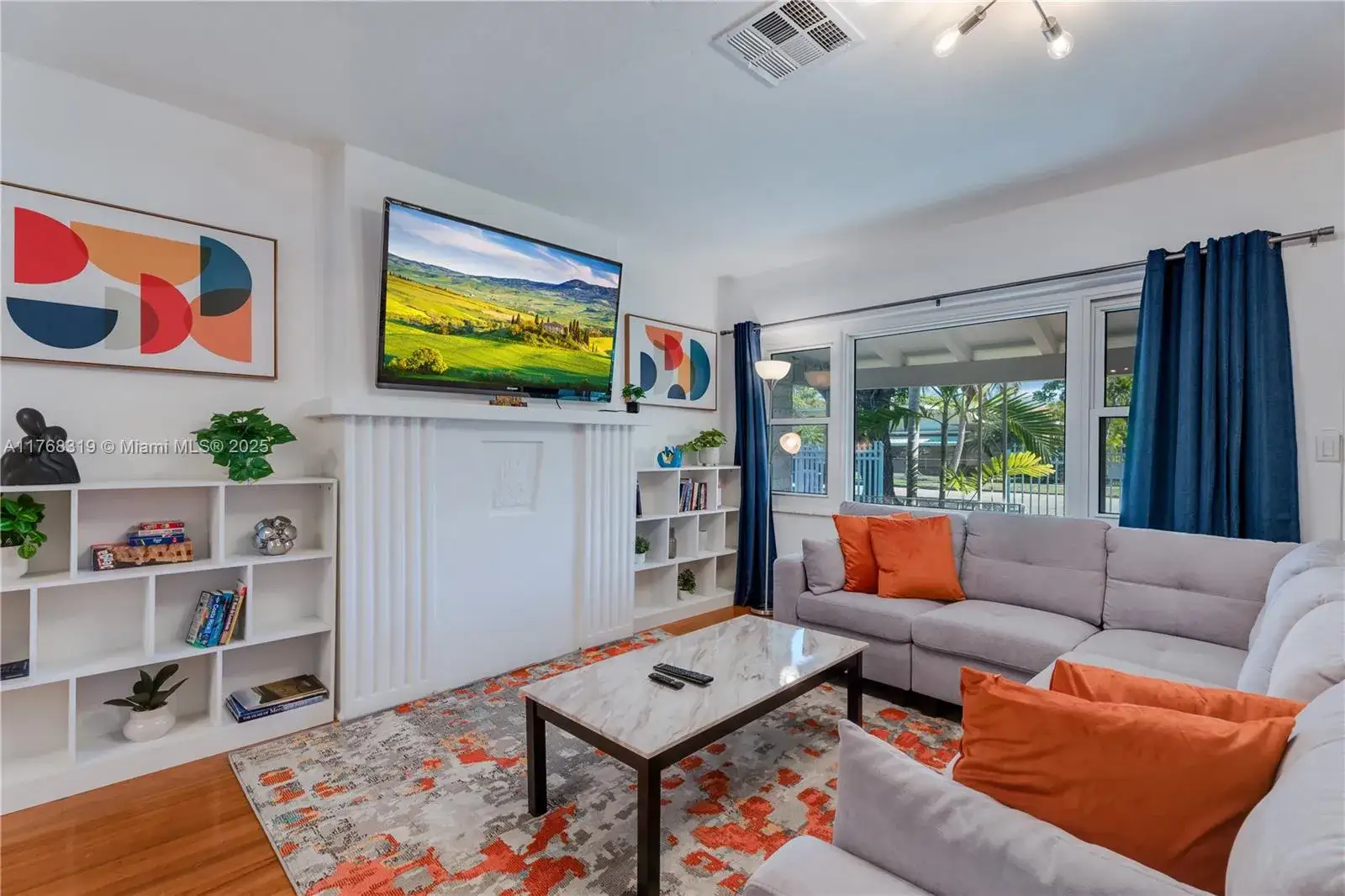 3 bedroom 2 bath Residential Lease for rent at 820 SW 26th Rd, Miami FL 33129
