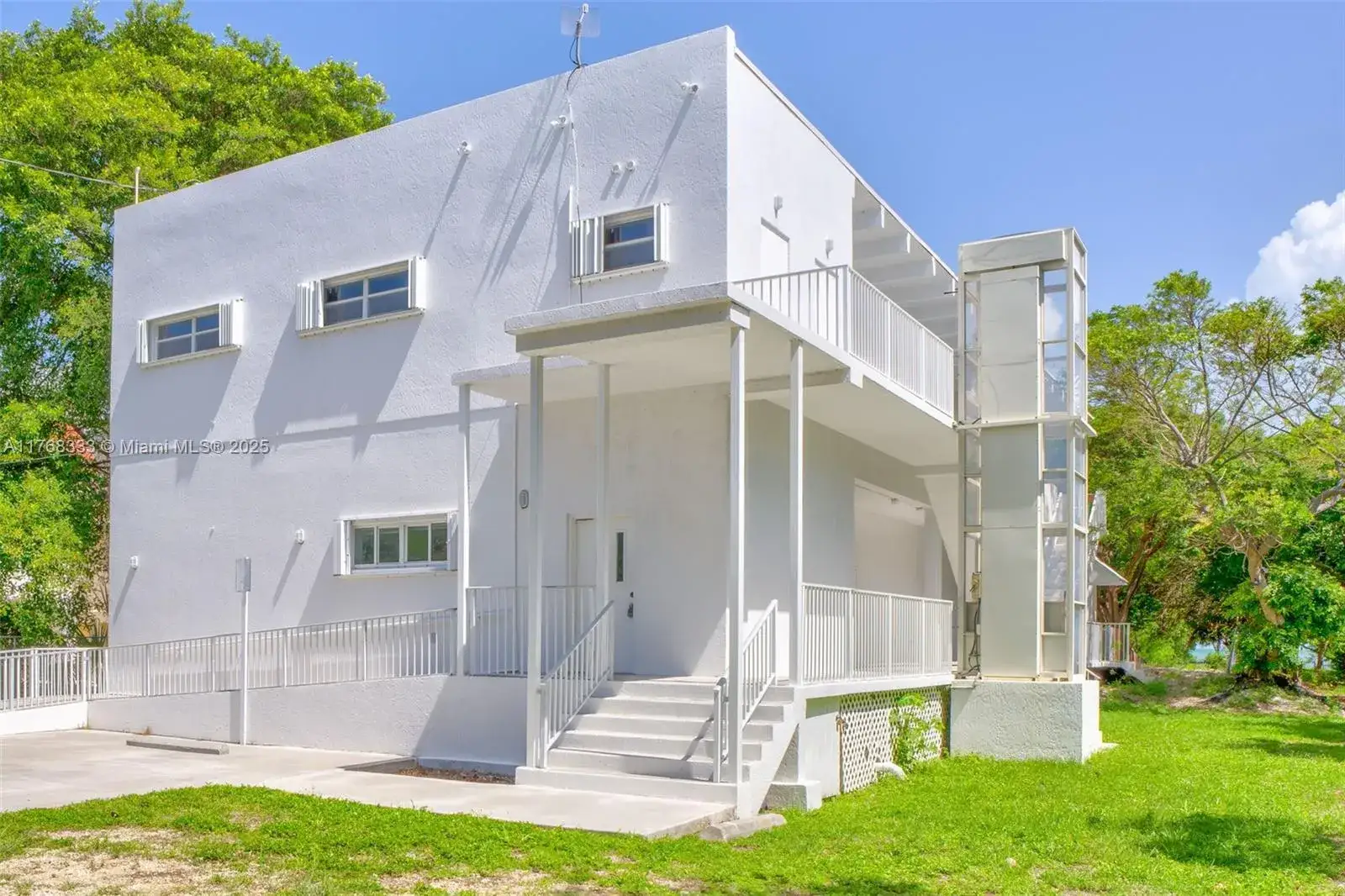 Commercial Sale for sale at 14 125th Street Gulf, Marathon FL 33050