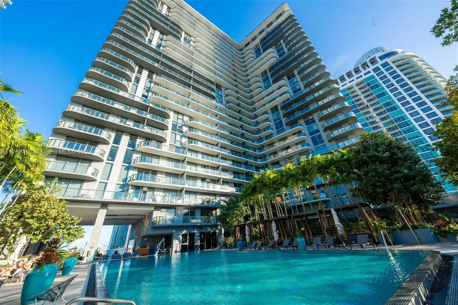 1 bedroom 1 bath Residential Lease for rent at 121 NE 34th St # 2805, Miami FL 33137