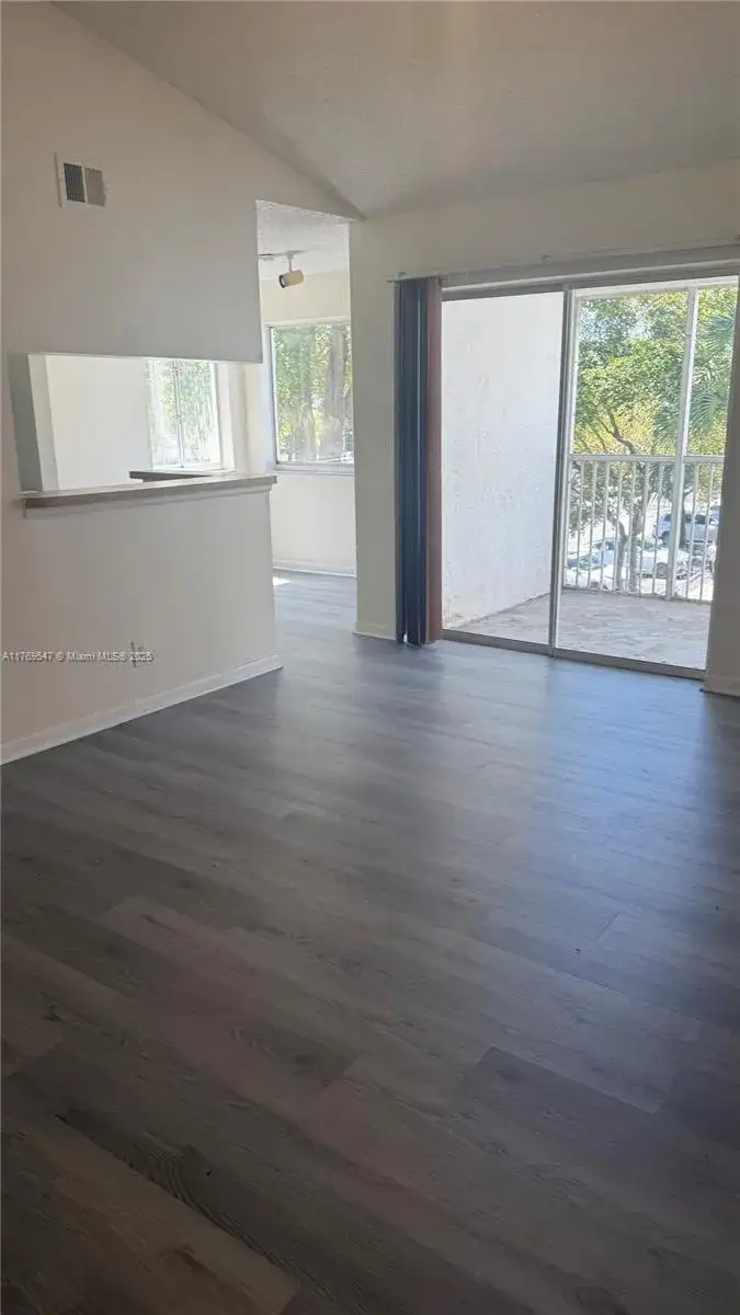 2 bedroom 1 bath Residential for sale at 5672 Rock Island Rd # 262, Tamarac FL 33319