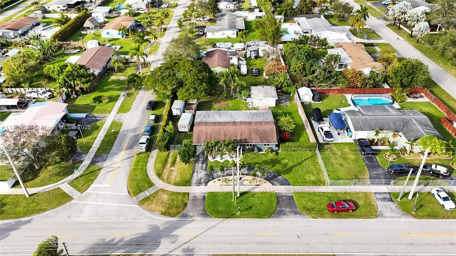3 bedroom 2 bath Residential for sale at 16241 SW 280th St, Homestead FL 33031