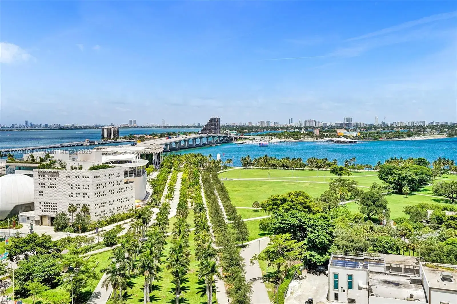 3 bedroom 3 bath Residential for sale at 900 Biscayne Blvd # 1808, Miami FL 33132