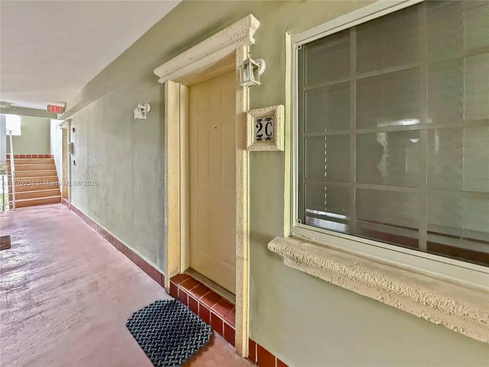 1 bedroom 1 bath Residential for sale at 45 Antilla Ave # 2C, Coral Gables FL 33134