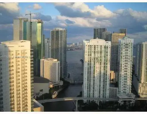 2 bedroom 2 bath Residential for sale at 90 SW 3rd St # 3610, Miami FL 33130
