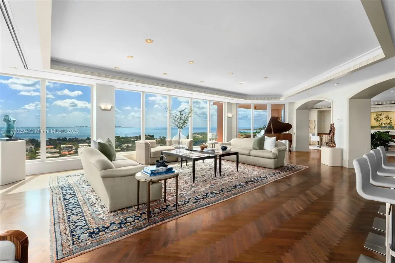3 bedroom 4 bath Residential for sale at 10 Edgewater Dr # 16K, Coral Gables FL 33133