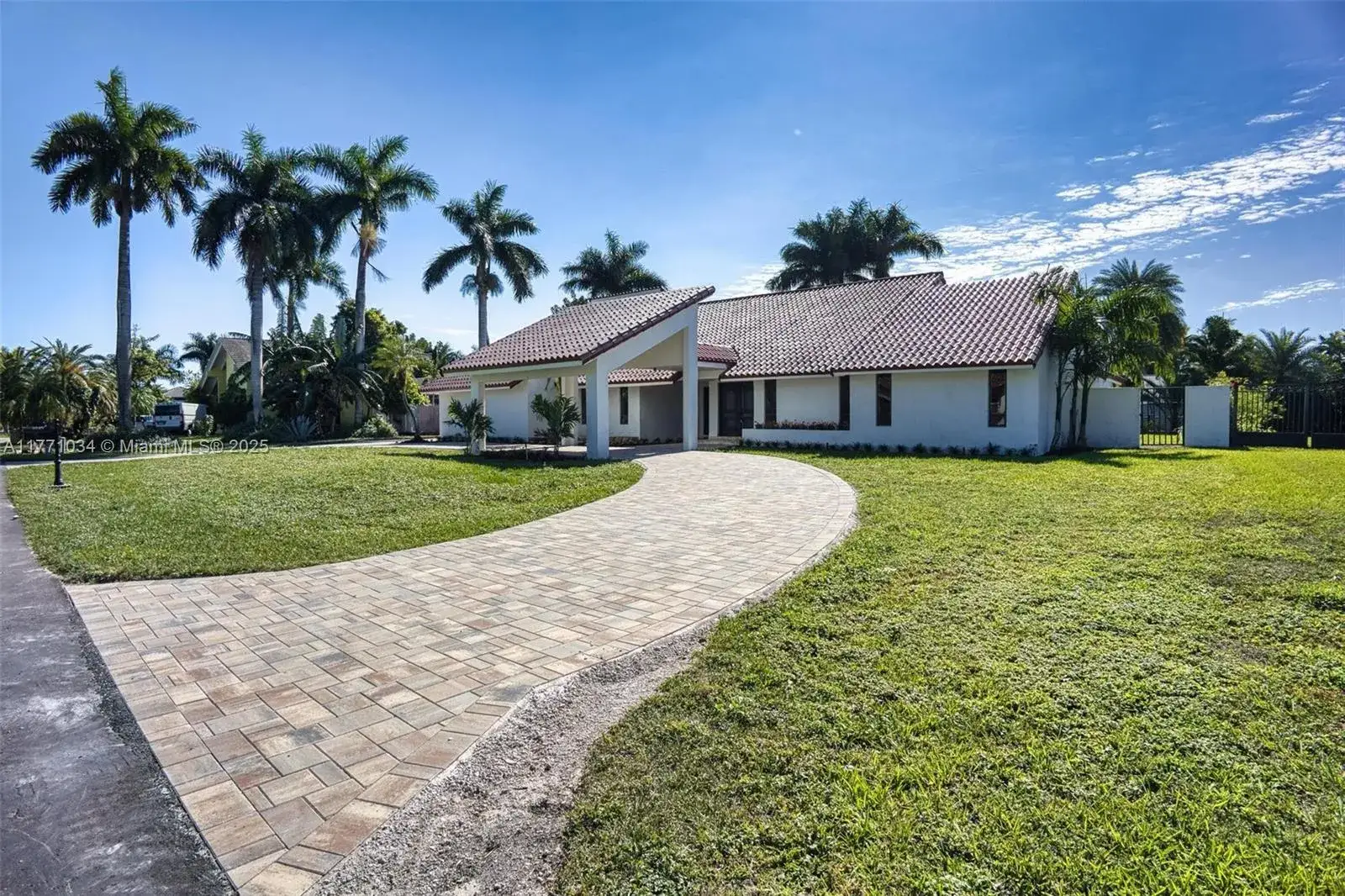 3 bedroom 2 bath Residential for sale at 10440 NW 133rd St, Hialeah Gardens FL 33018