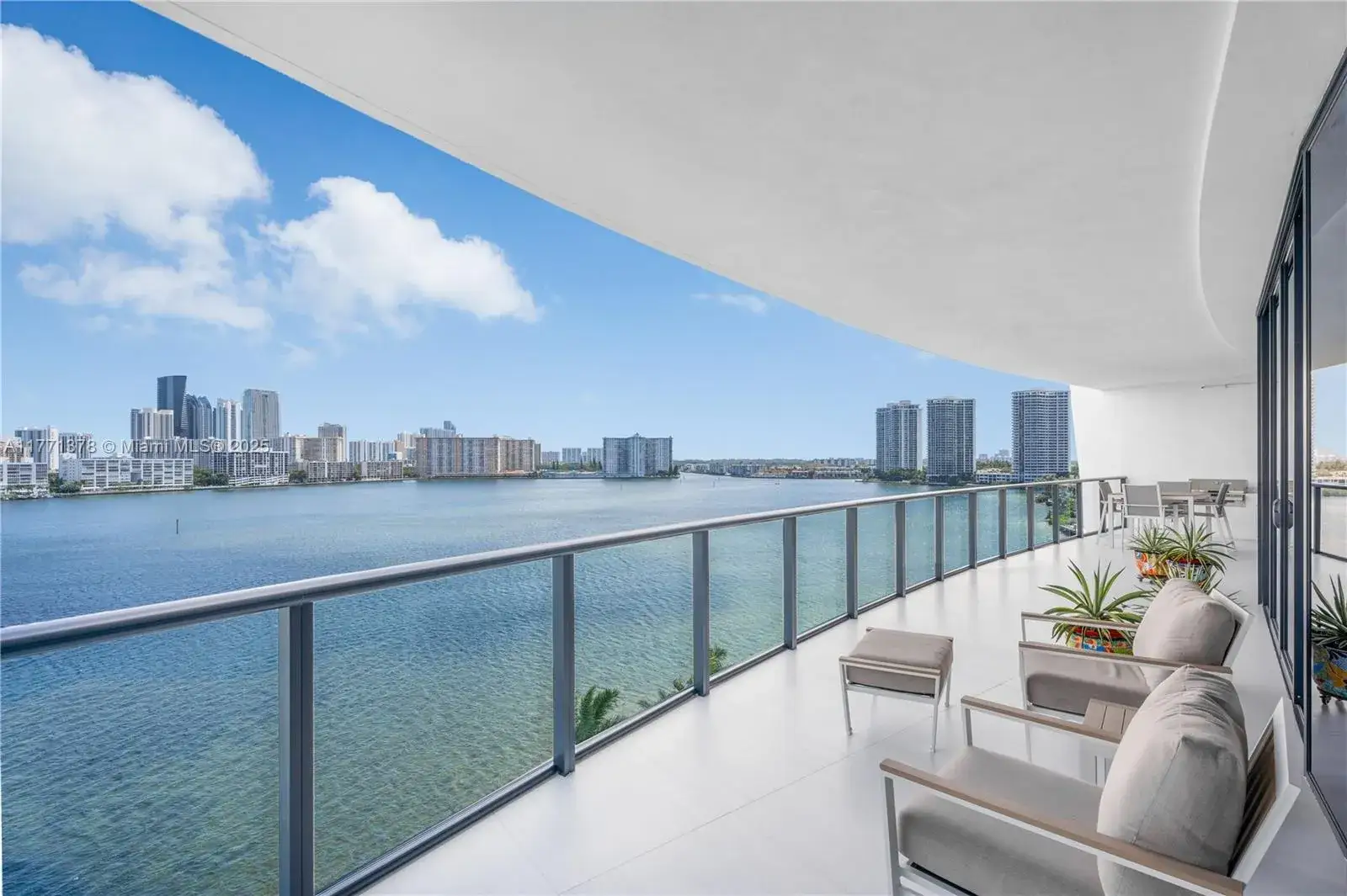 2 bedroom 2 bath Residential for sale at 5000 Island Estates Dr # 704, Aventura FL 33160