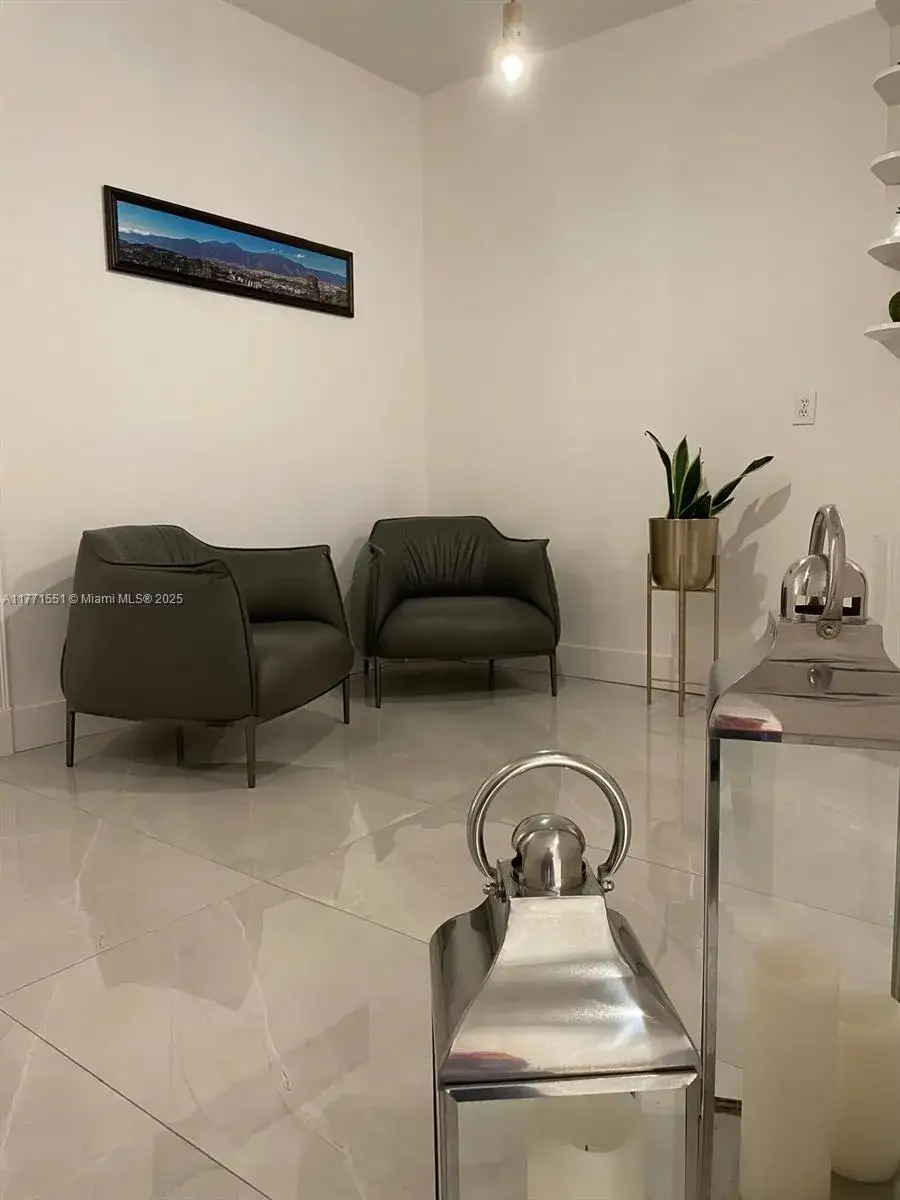 3 bedroom 2 bath Residential for sale at 10750 NW 66th St # 410, Doral FL 33178