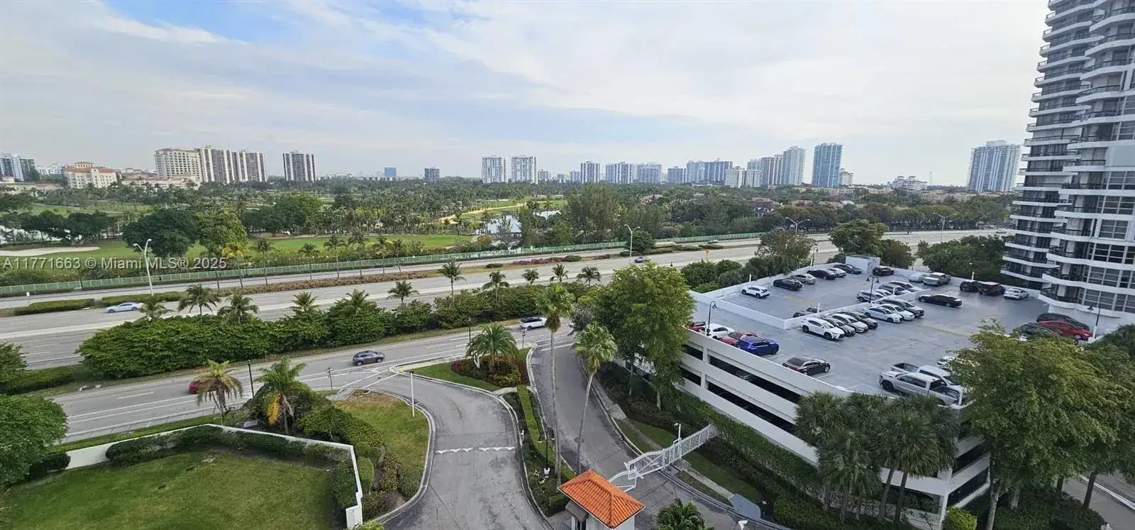 3 bedroom 2 bath Residential for sale at 3300 NE 192nd St # 1012, Aventura FL 33180