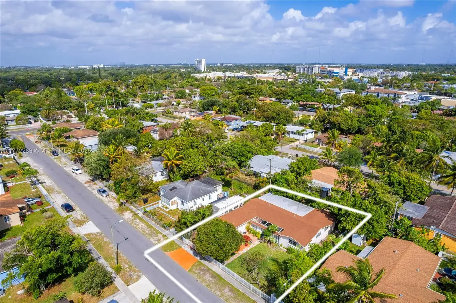 4 bedroom 3 bath Residential for sale at 1081 NE 160th Ter, North Miami Beach FL 33162