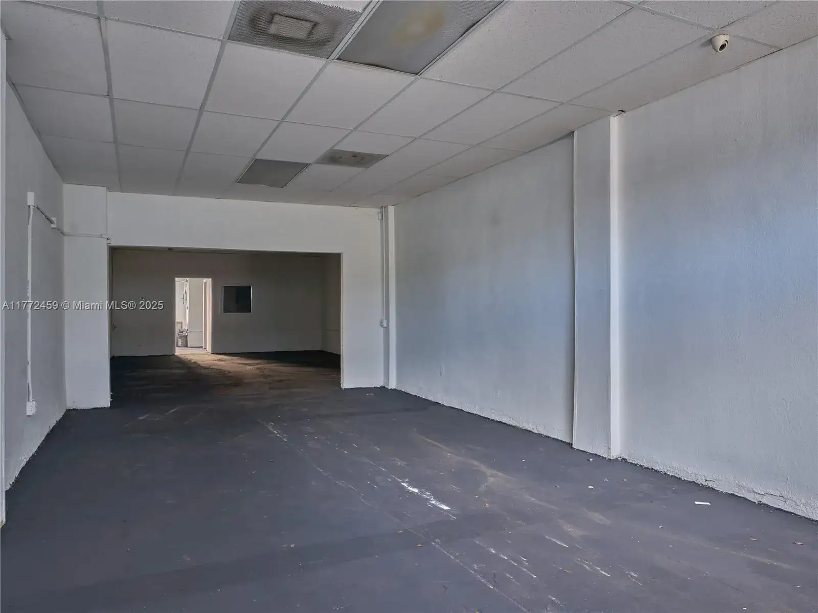 Commercial Sale for sale at 6211 NW 7th Ave # 663, Miami FL 33150