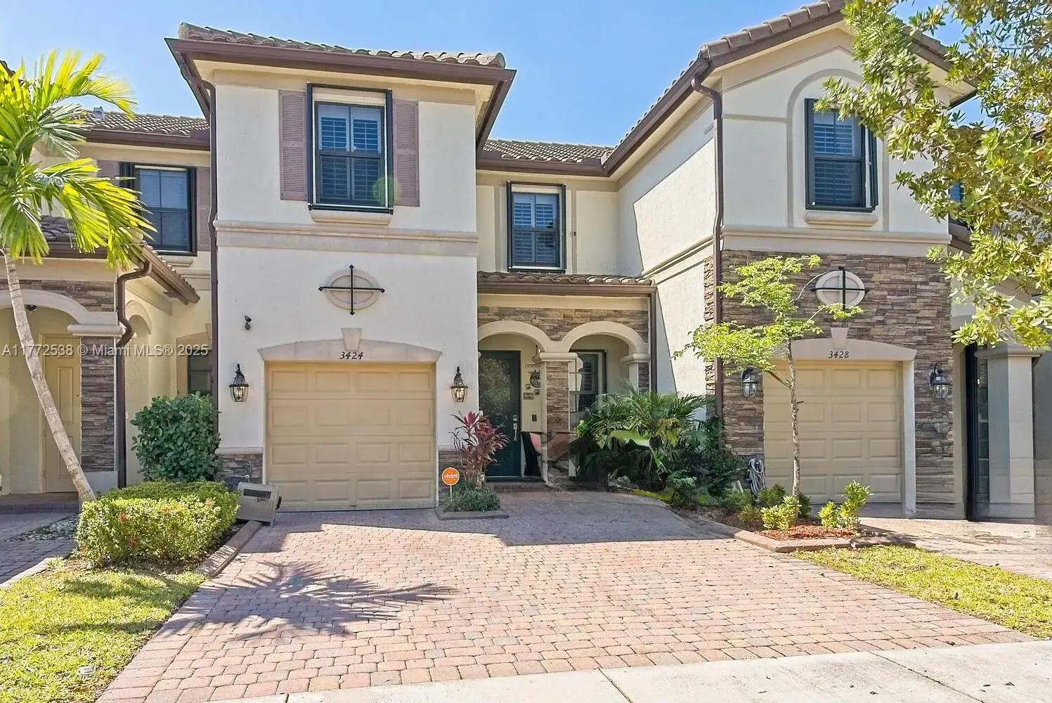 3 bedroom 2 bath Residential for sale at 3424 W 92nd Pl # 0, Hialeah FL 33018