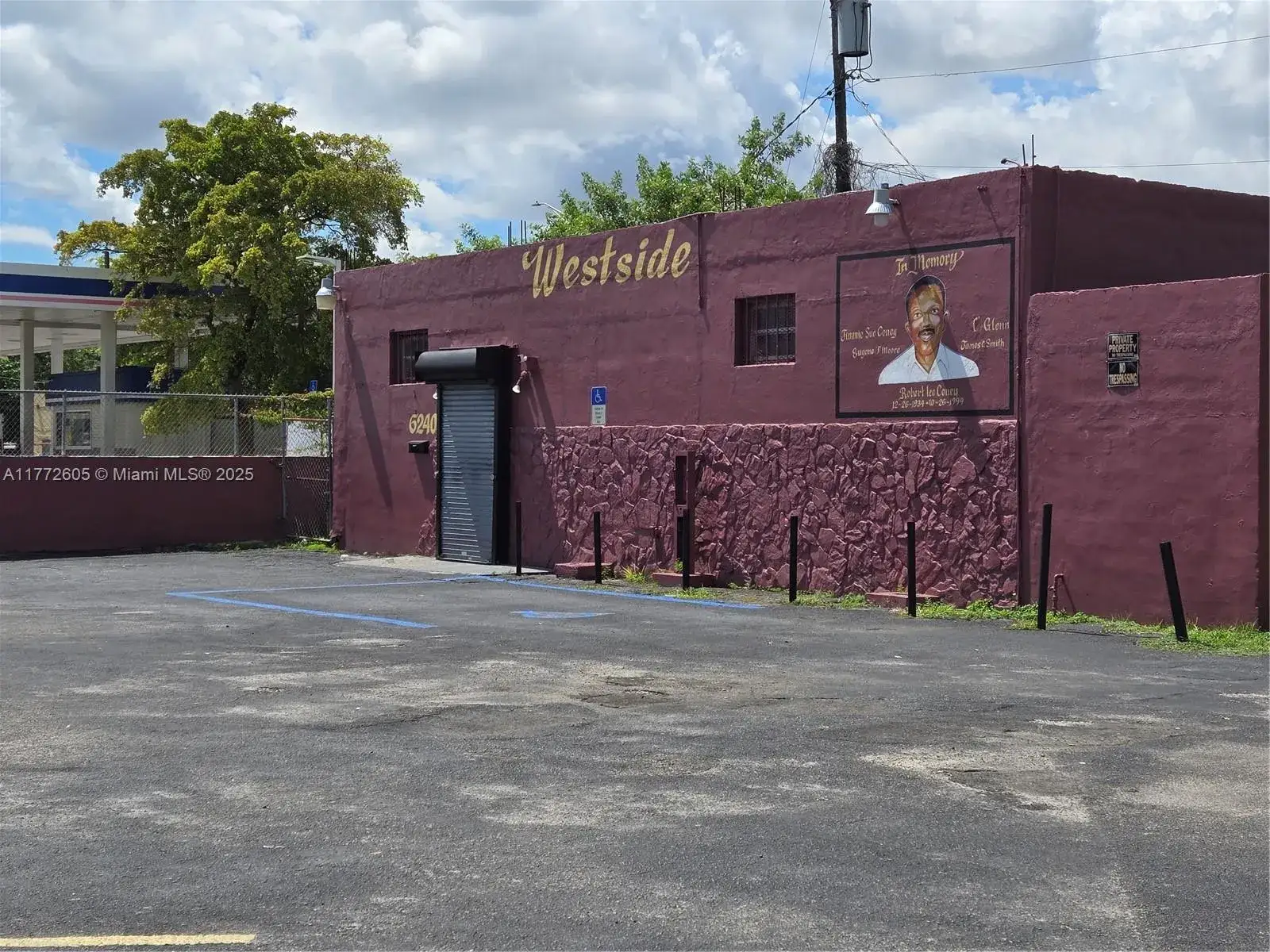 Commercial Sale for sale at 6210 NW 22nd Ave, Miami FL 33147