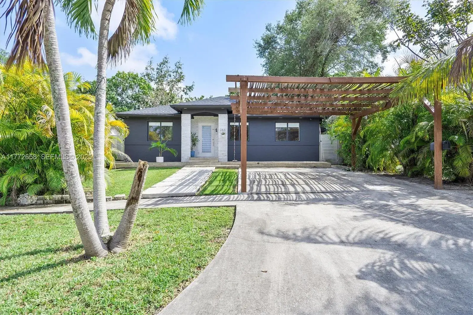 3 bedroom 2 bath Residential for sale at 266 NE 117th St, Miami FL 33161